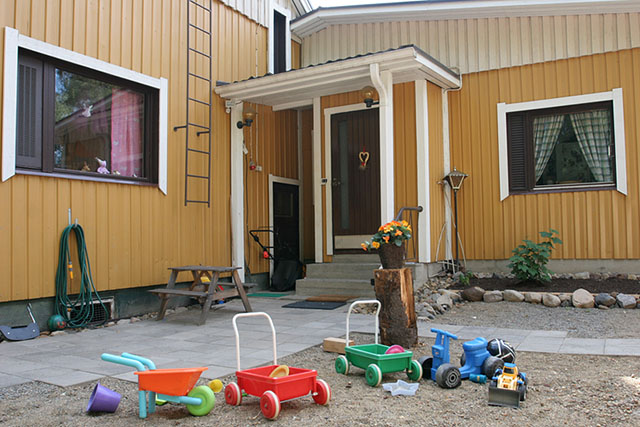 entrance01