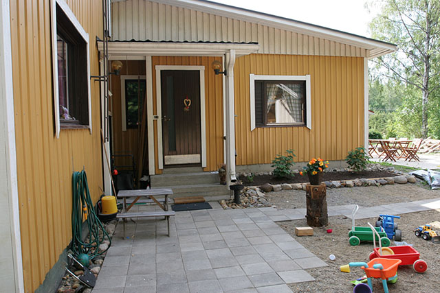 entrance02