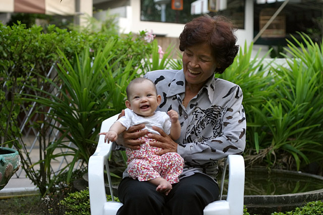 grandma02