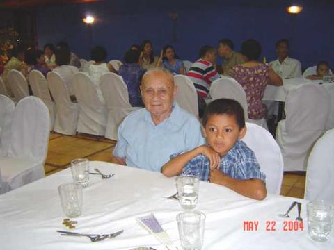 mike_amp_ann042