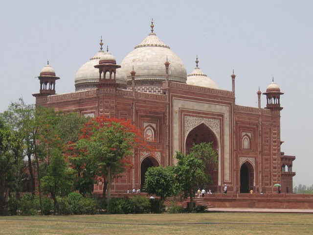 aaj